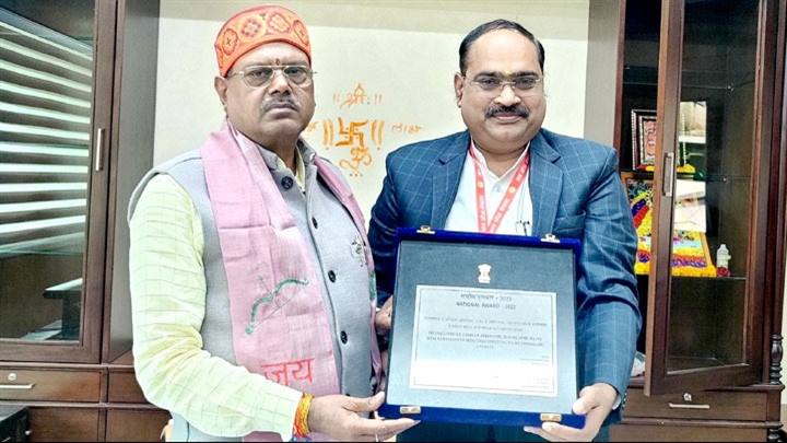 दिव्यांगजन सशक्तिकरण के क्षेत्र में प्रदेश को प्रथम पुरूस्कार